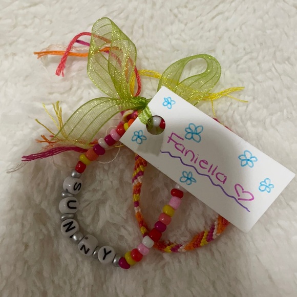 Jewelry - 2 pack bracelets